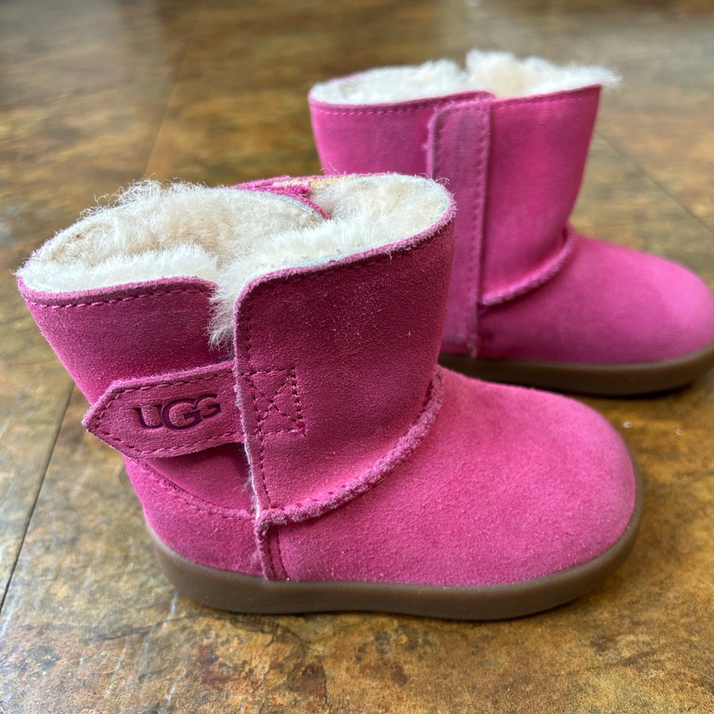 UGG Pink Toddler Keelan Boots Size 4/5
